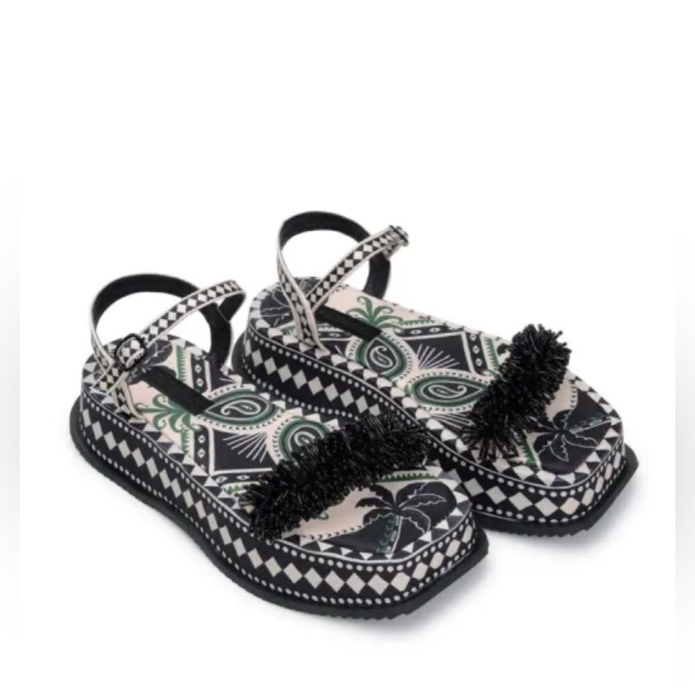 Farm Rio Floral Print Platform Sandals(Size 8)